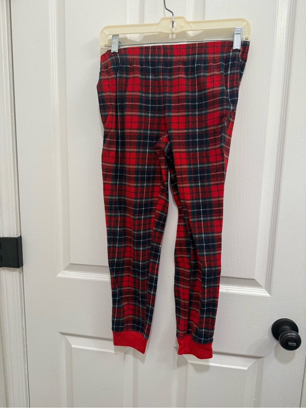 Old navy Kids Red Plaid Cozy Knit Jogger Pants large
